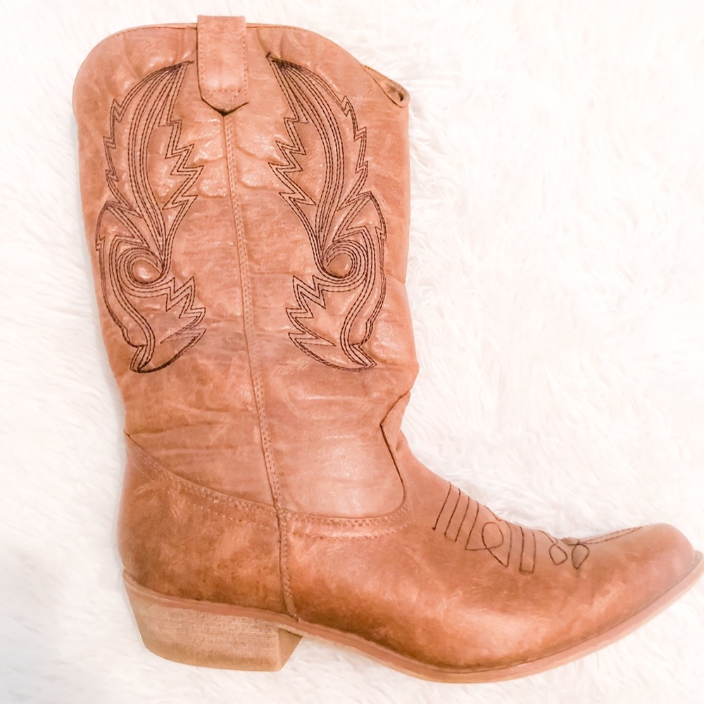 Coconuts by Matisse gaucho cowboy boots